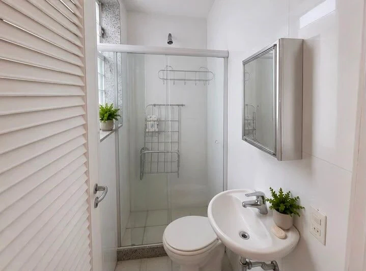 Apartamento amueblado de 4 dormitorios con 3 suites y 200 m² — photo 8