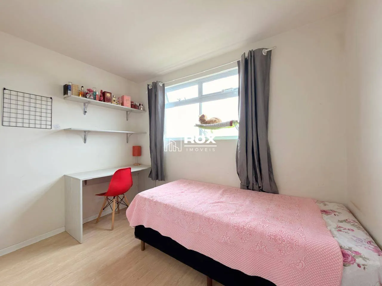 Квартира 43 м² з робочим місцем та пральною машиною — photo 7