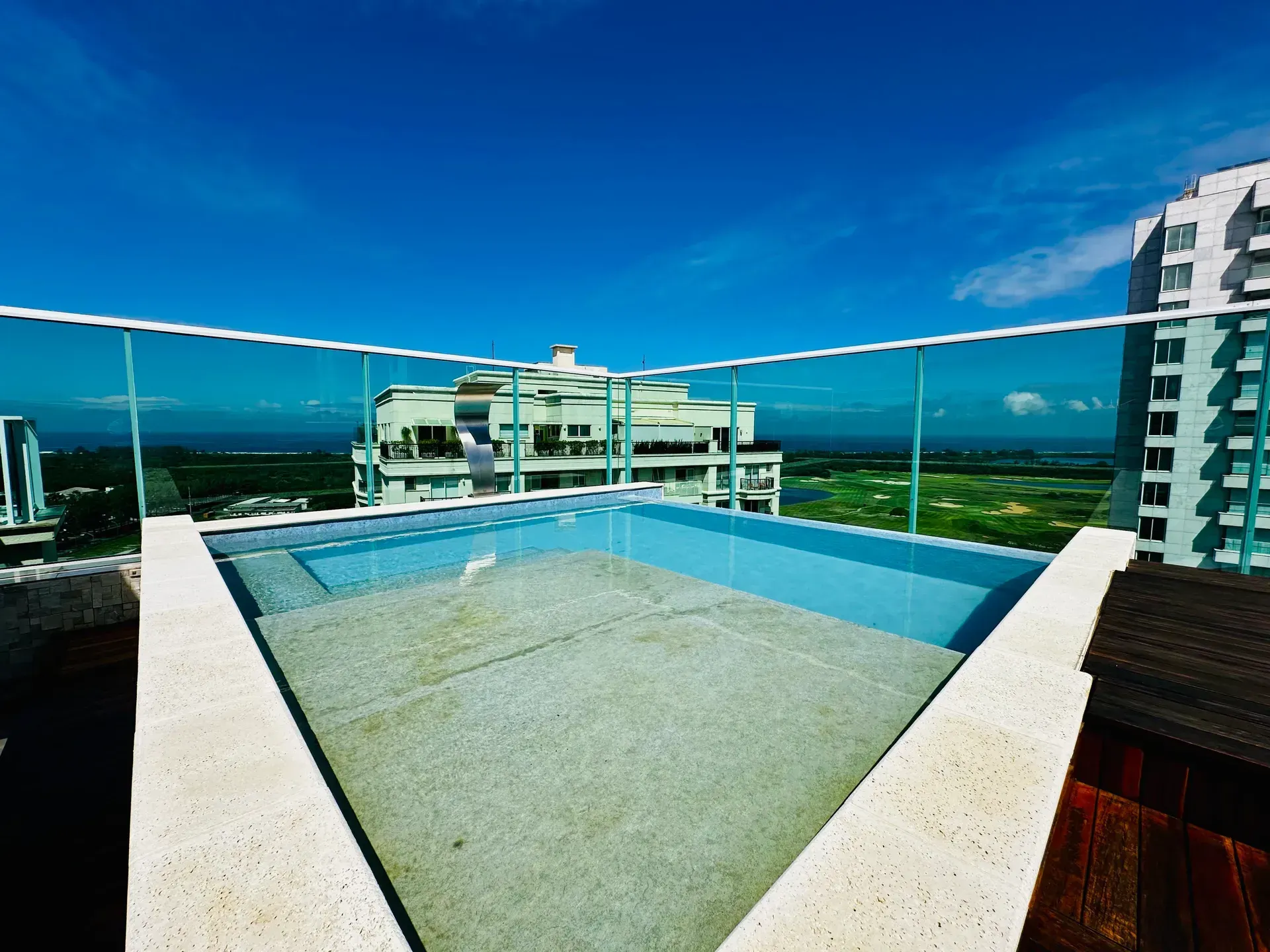 Мебльована дуплекс-квартира з 4 спальнями й 600 м² — photo 51