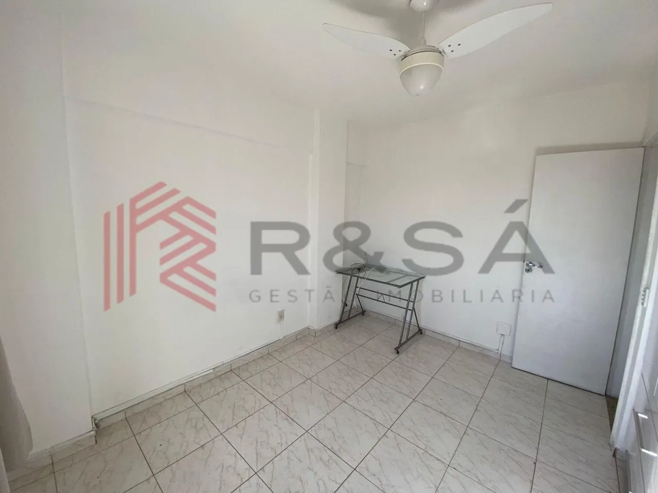 Apartment with 2 bedrooms, 1 bath, and 1 parking spot — photo 8