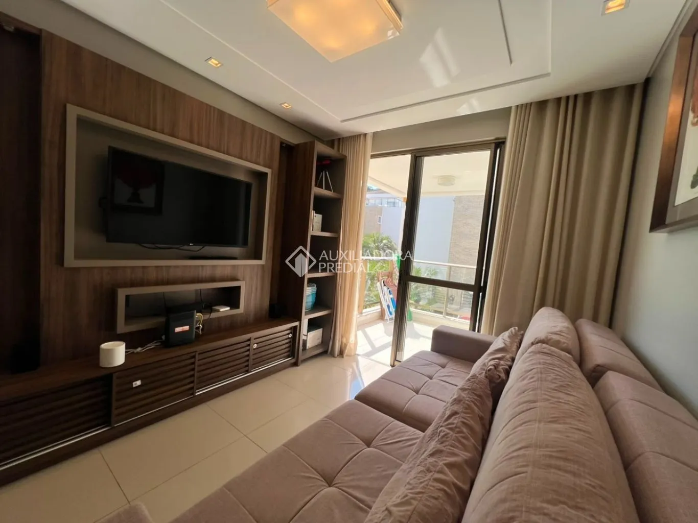 Apartamento amueblado de 2 dormitorios y cocina abierta — photo 10
