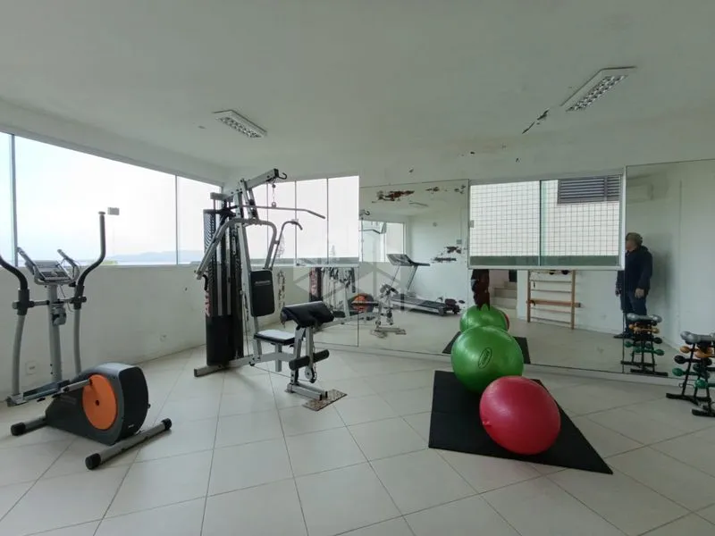 130 m² apartment with 3 bedrooms and 1 en-suite — photo 26