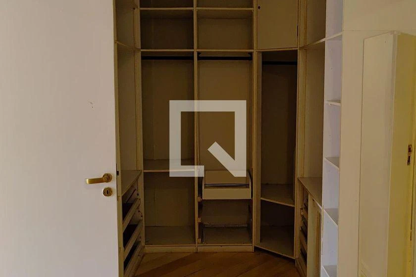 House with 6 en-suites and 8 bathrooms, 650 m² — photo 5