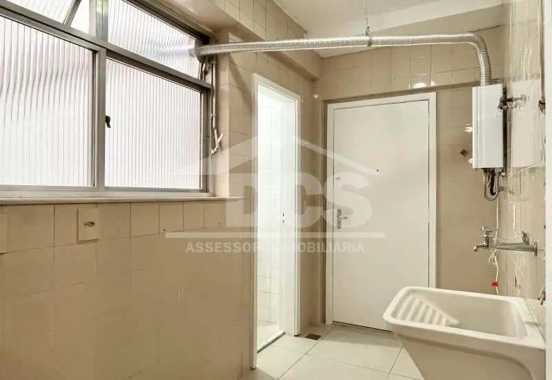 One-bedroom apartment in a building with a sauna — photo 25