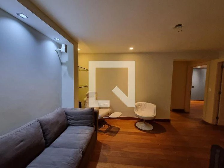 Washing machine in a 3-bedroom apartment, 300 m² — photo 24