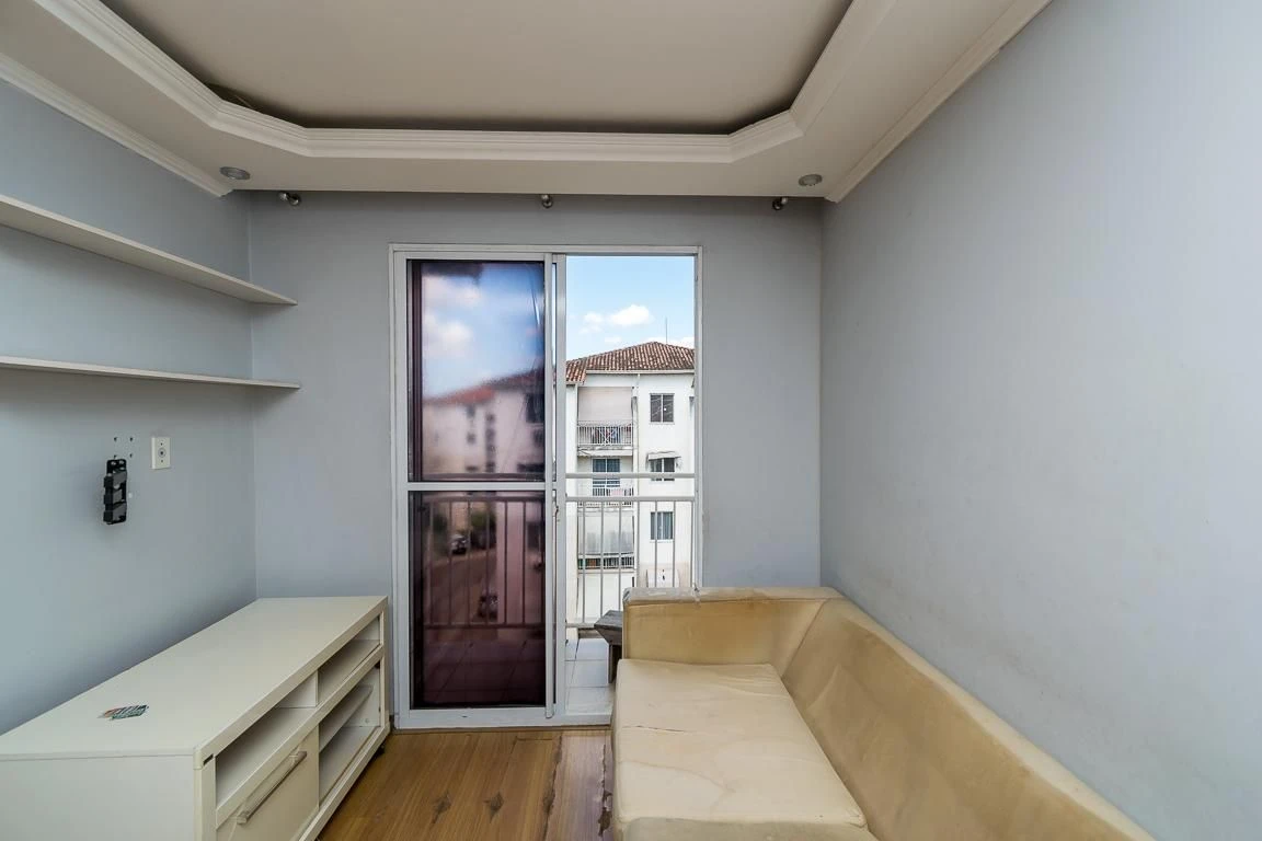 Apartamento amueblado con 2 dormitorios y balcón — photo 9