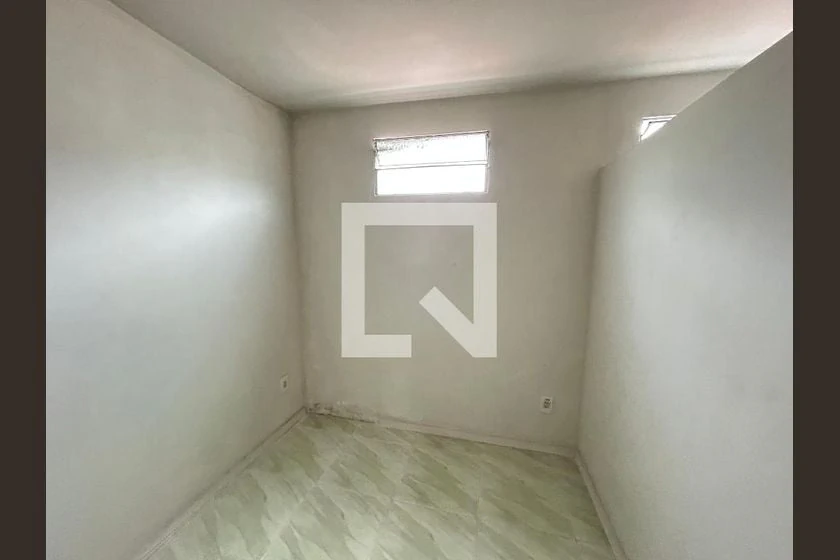 Casa para alugar sem mobília com 4 quartos e 1 banheiro — photo 25