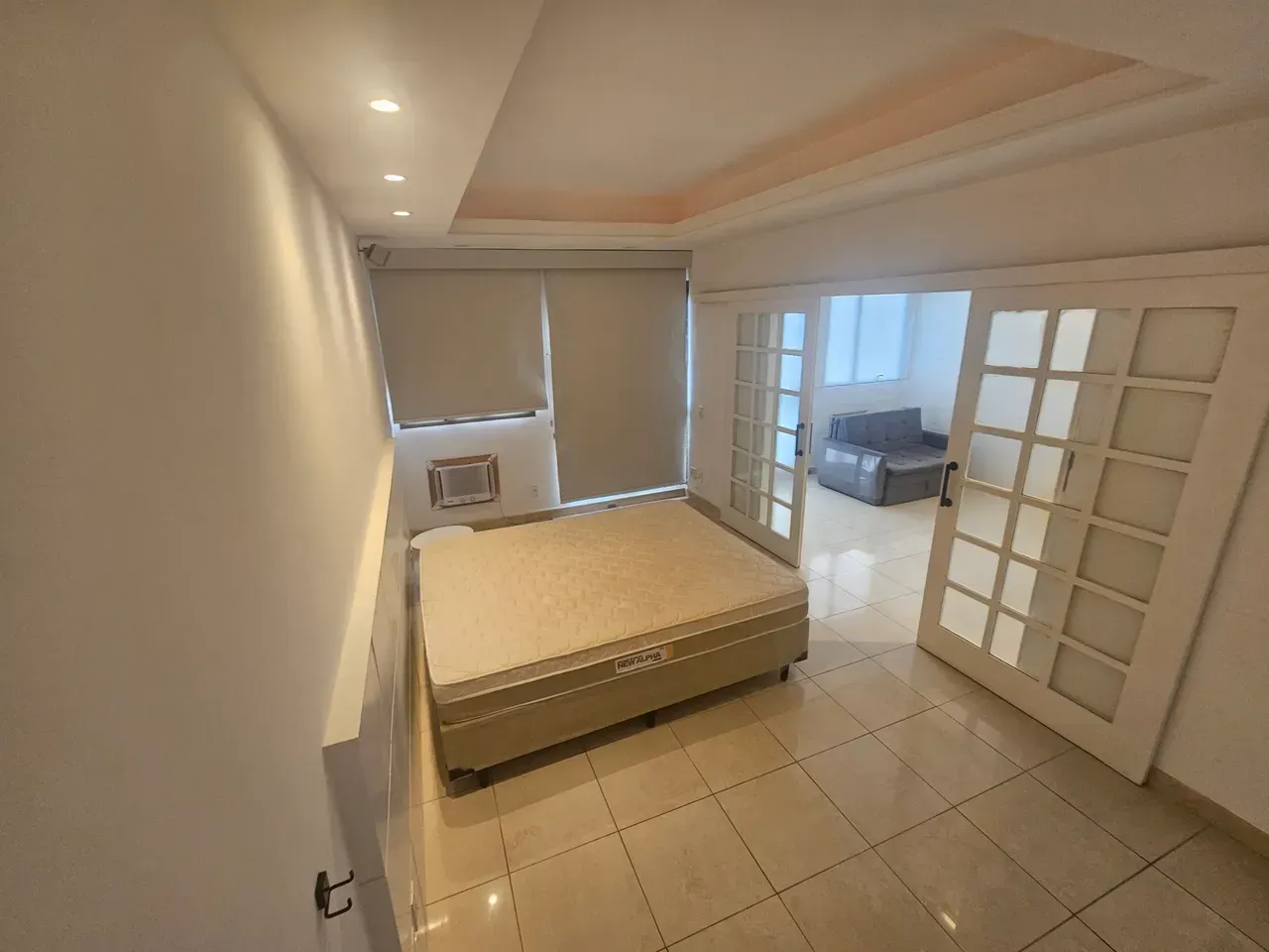 Furnished apartment with open-plan kitchen and 1 bedroom — photo 7