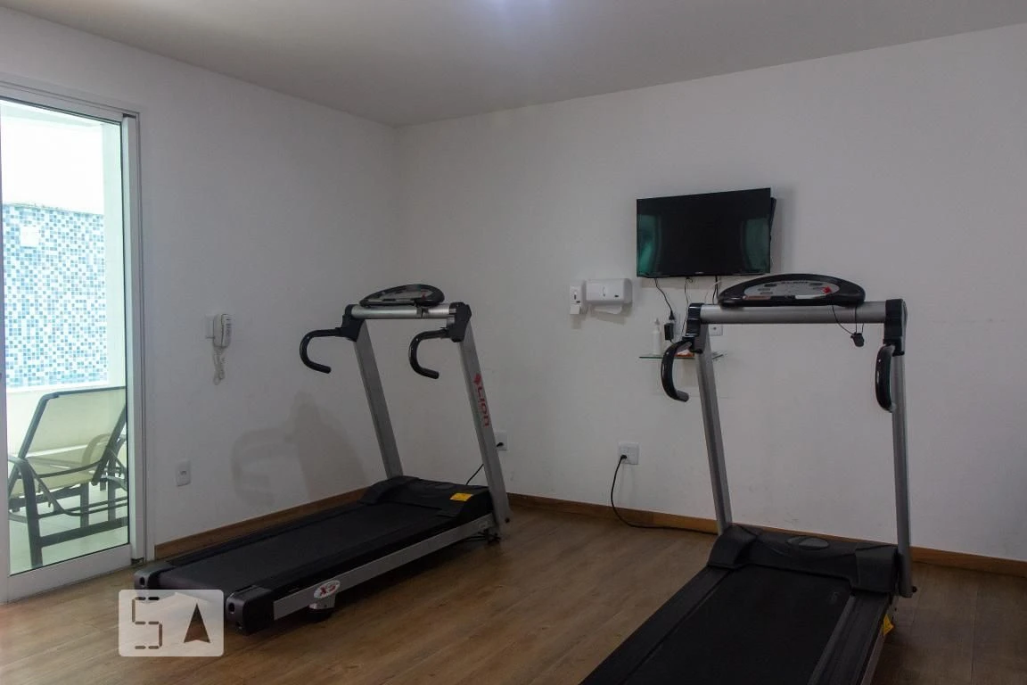 Apartment with 2 bedrooms and a balcony, 1 en-suite — photo 5