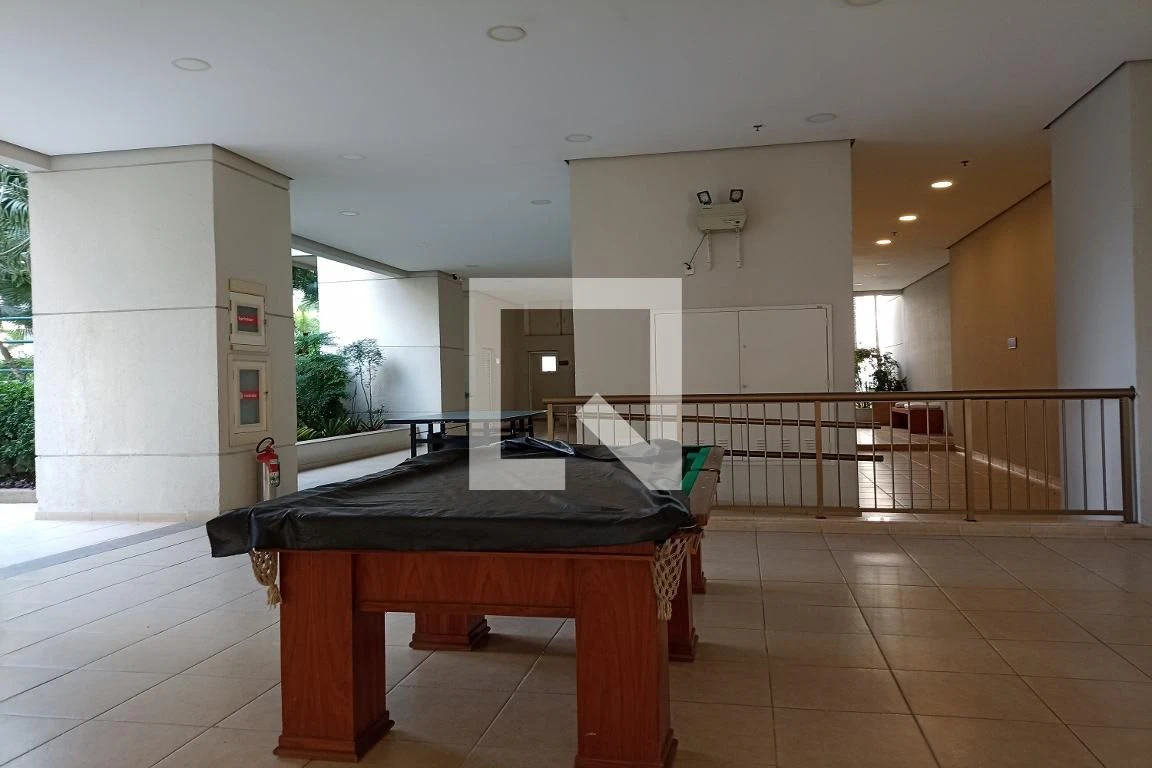 Furnished 3-bedroom apartment with 3 bathrooms and balcony — photo 71