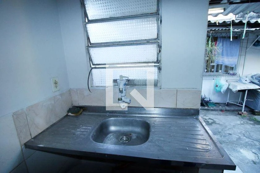 Kitnet de 1 dormitorio con cocina a gas y 32 m² — photo 9