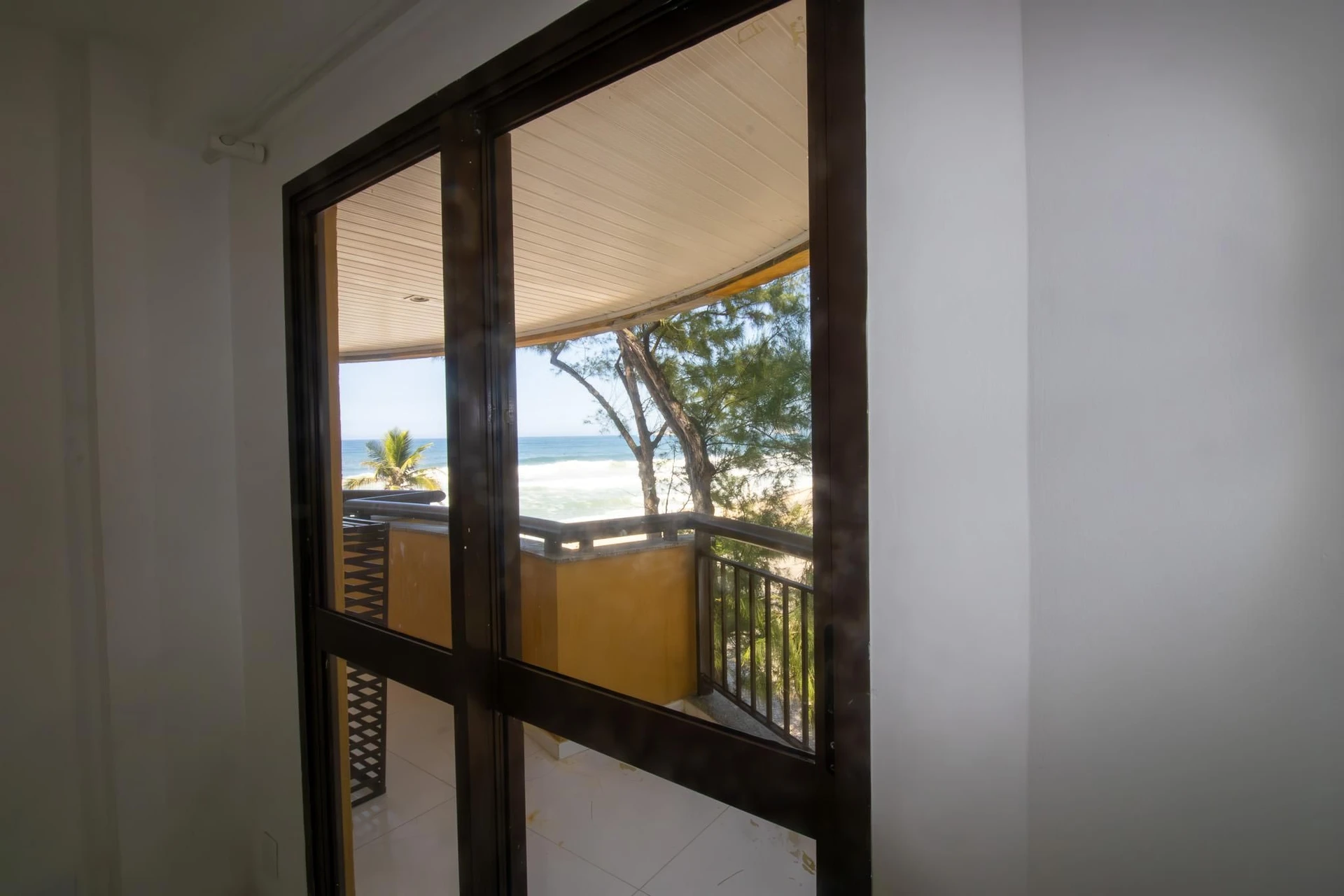 Apartamento, 105 m², com janelas do piso ao teto — photo 50