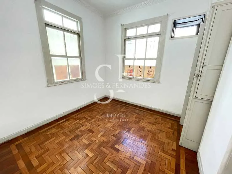 Casa com 4 quartos, 3 banheiros e 4 vagas — photo 13