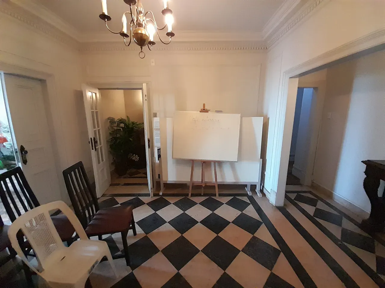 Apartment on the 9th floor with a glass-enclosed balcony — photo 36