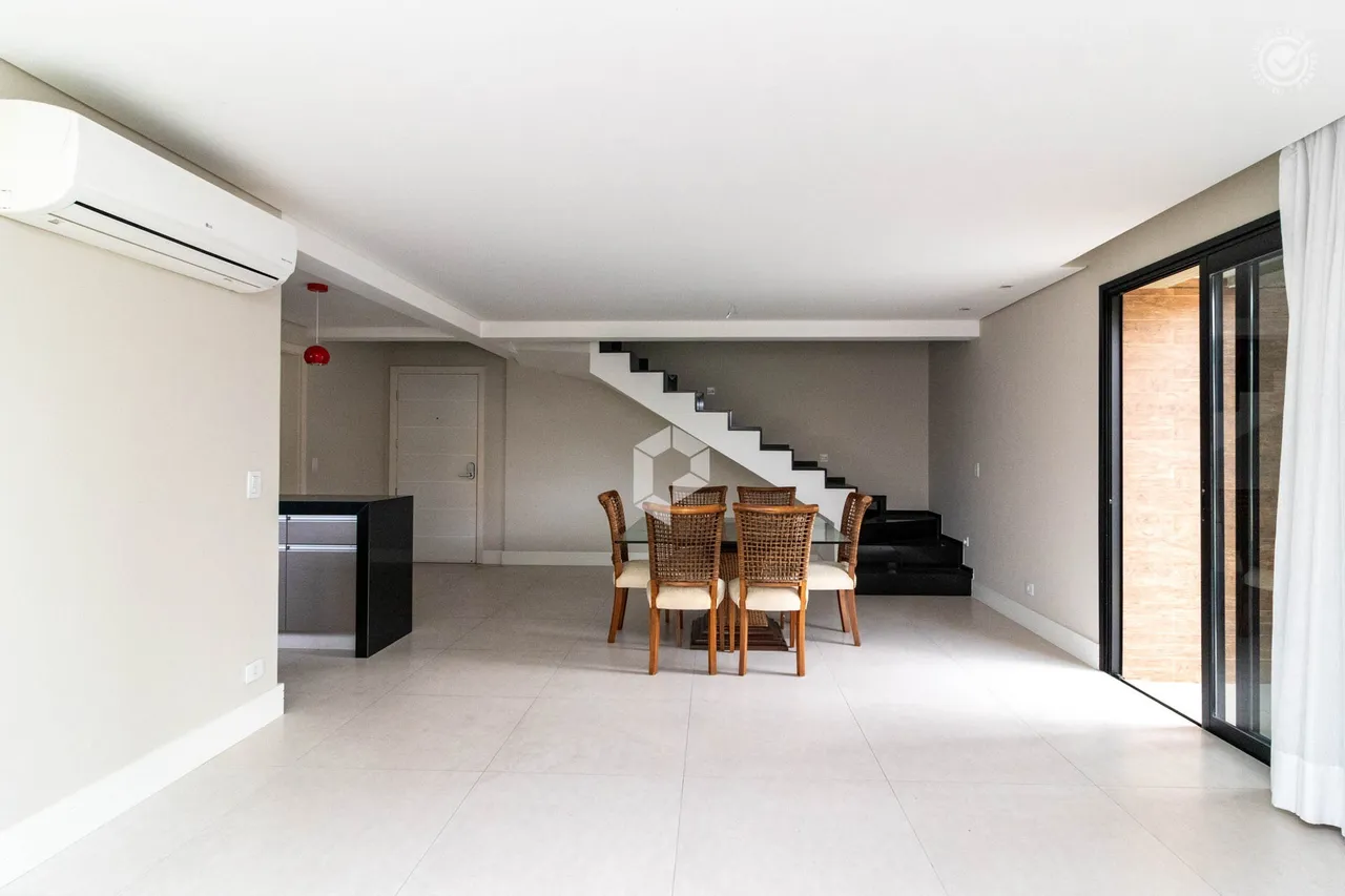 Apartamento em dois pavimentos com 3 quartos e churrasqueira — photo 5