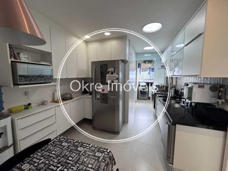 Apartamento mobiliado com 3 quartos e 3 banheiros — photo 3