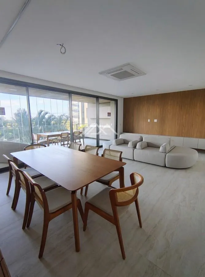 4-bedroom unfurnished apartment with glassed balcony — photo 18