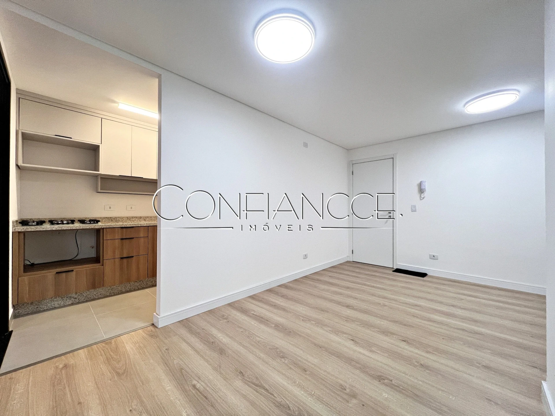 Квартира 68 м² з панорамними вікнами та власним басейном — photo 21