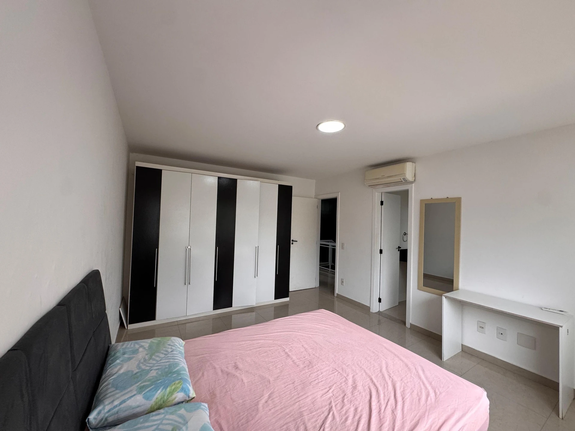 Casa mobiliada com 6 quartos e 6 banheiros — photo 47