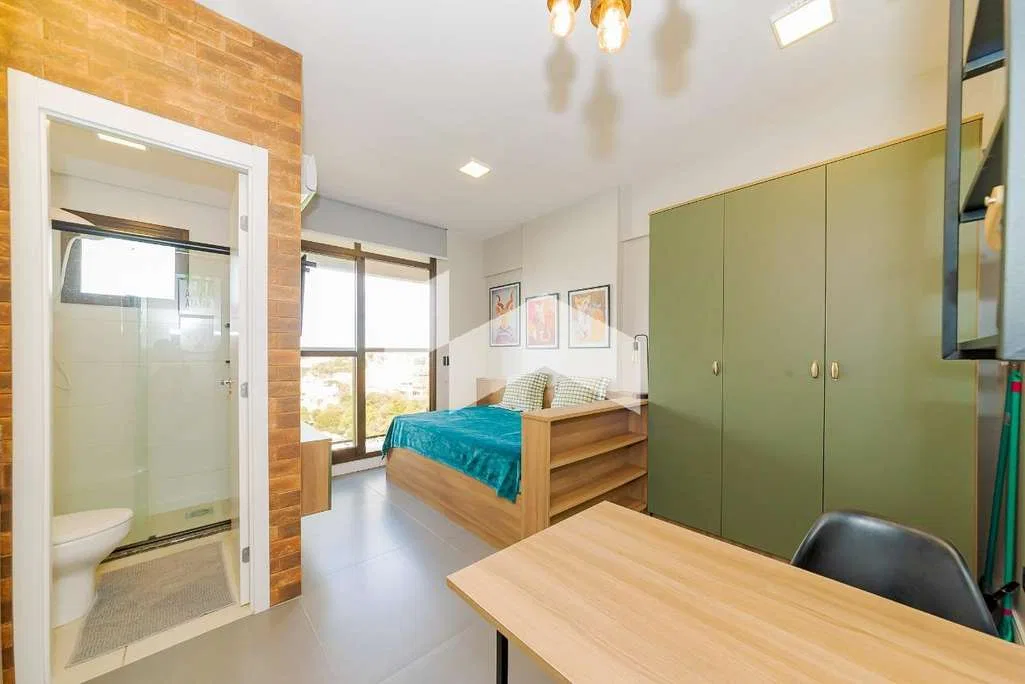 Furnished studio, 21 m², with a home office — photo 4