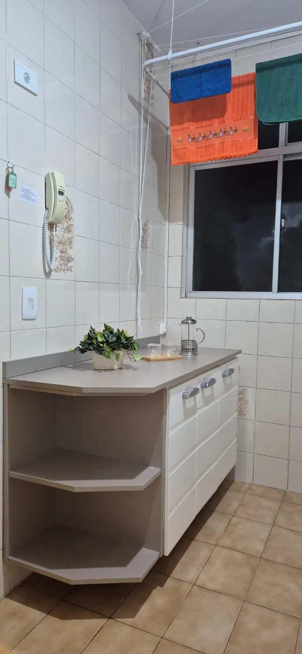 Apartment, 62 m², with wood or laminate floors — photo 2