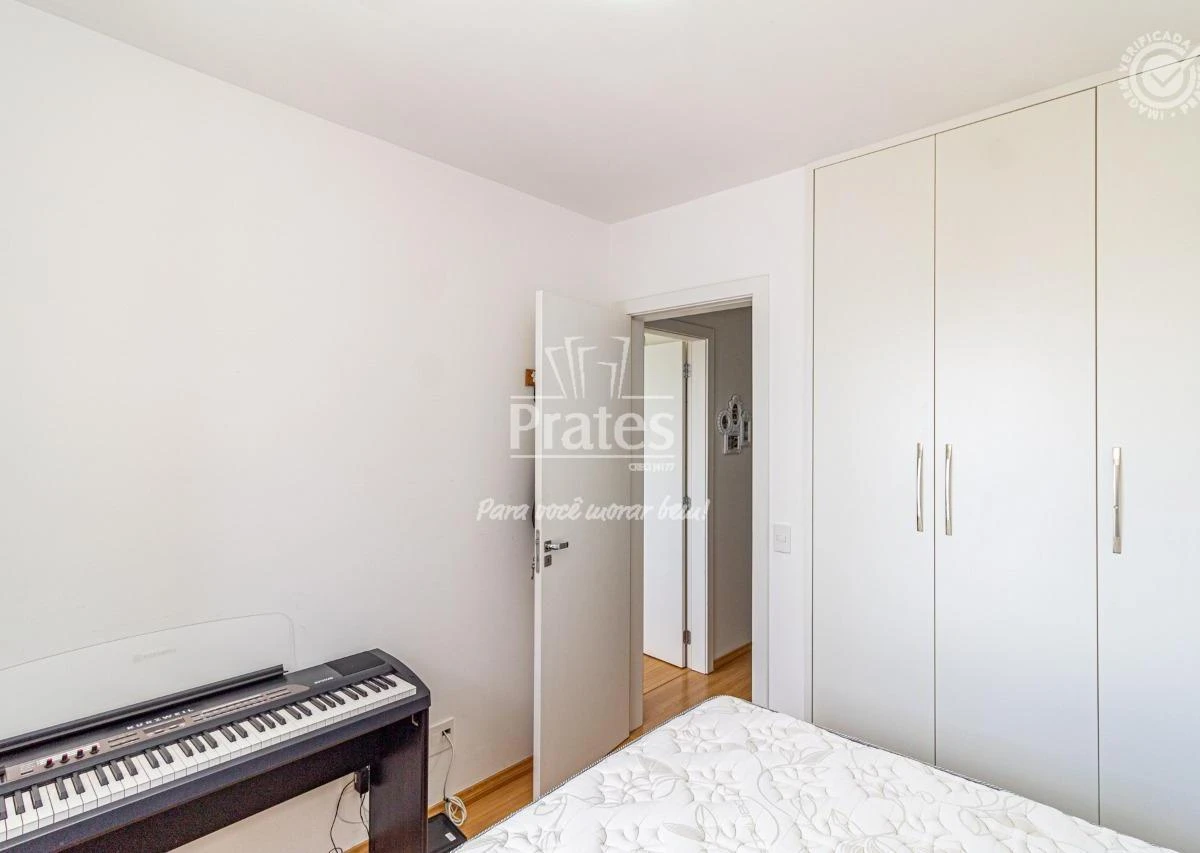 2-bedroom apartment with a home office in Curitiba — photo 8