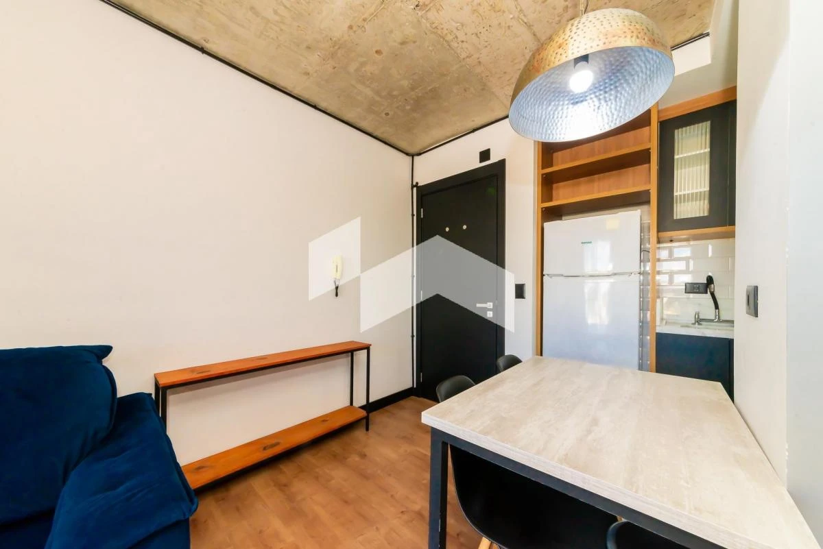 One-bedroom apartment with a washing machine in Curitiba — photo 13