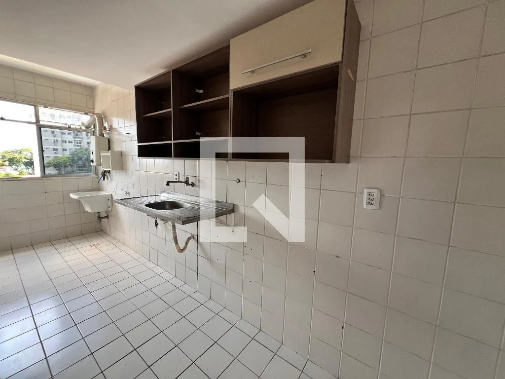 Apartamento de 2 quartos com área de lavanderia — photo 10