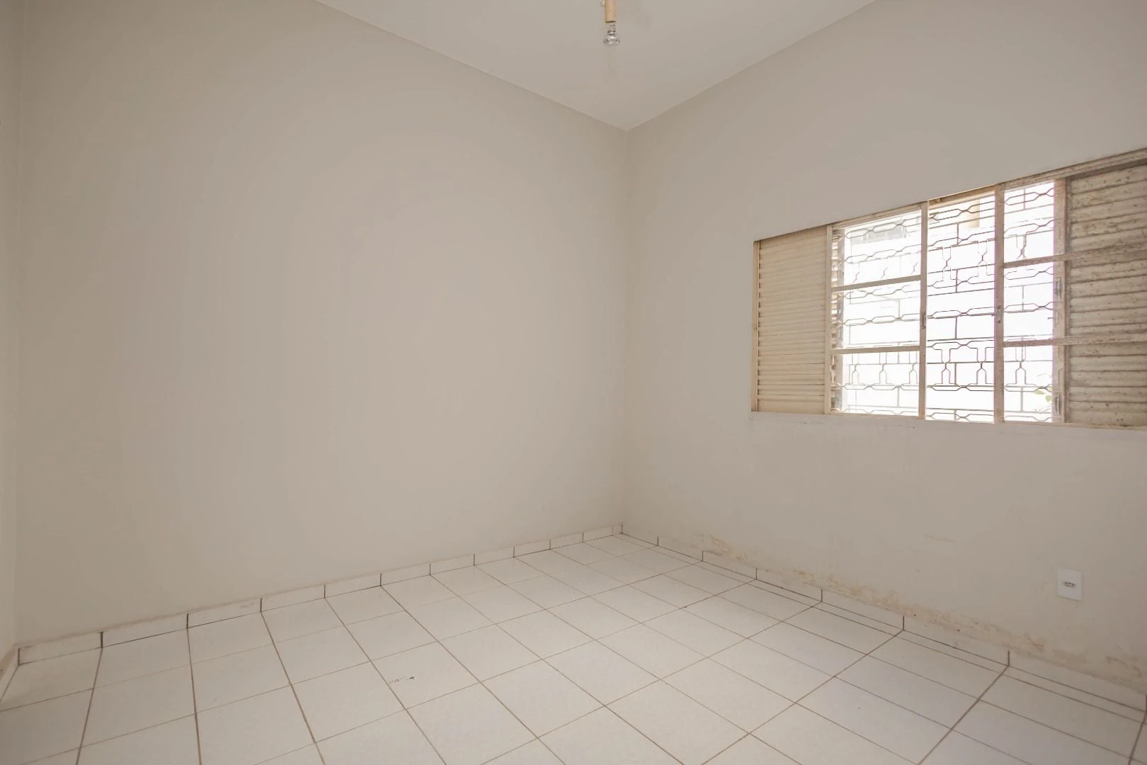 House for rent with 4 bedrooms, 2 bathrooms and 4 parking spaces — photo 18