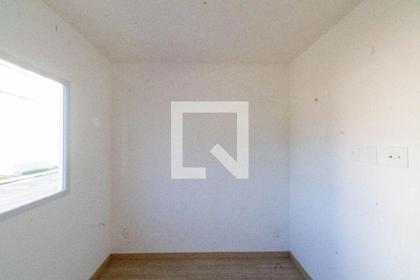 2-bedroom apartment with a closed-off kitchen — photo 38