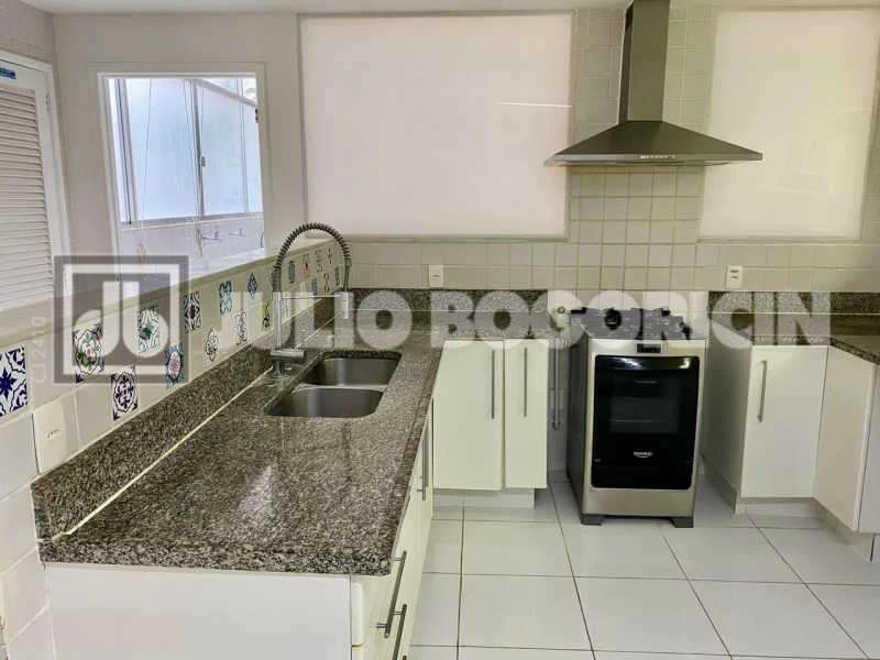 Apartamento mobiliado com 3 quartos e 341 m² — photo 9