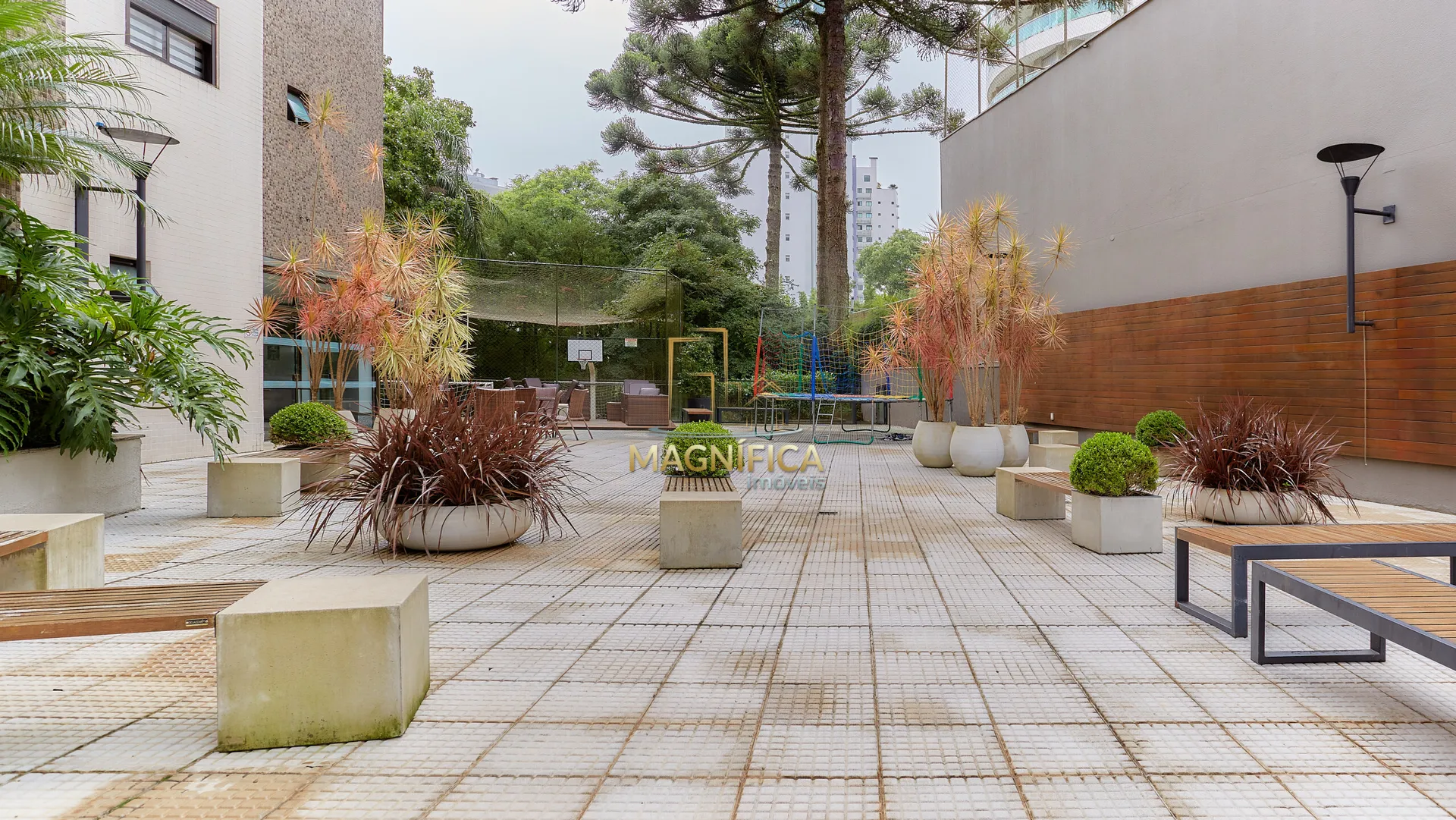 Apartamento de 322 m² con 3 suites y 4 plazas de garaje — photo 50