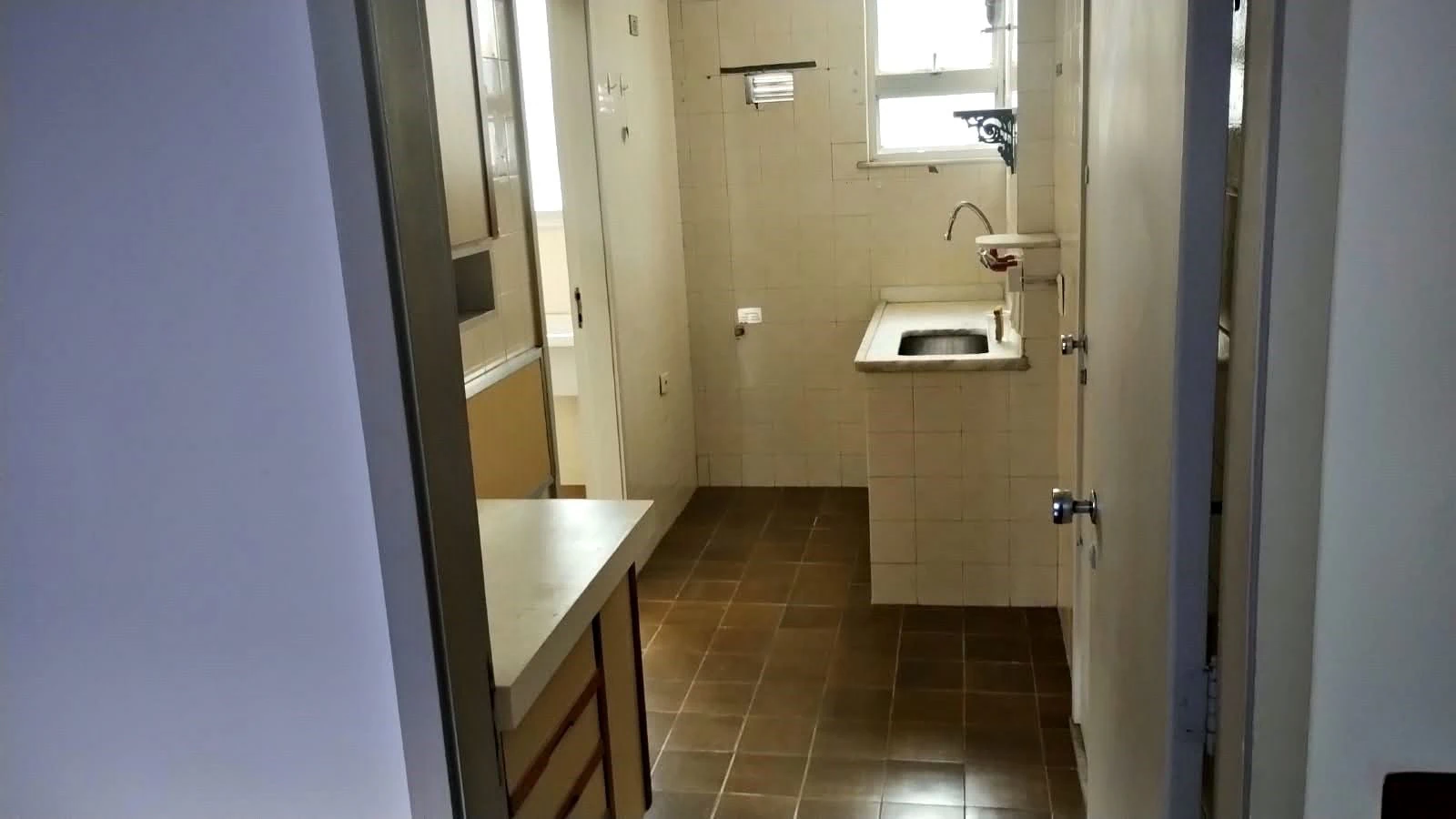 Apartment, 60 m², with a glass-enclosed balcony — photo 8