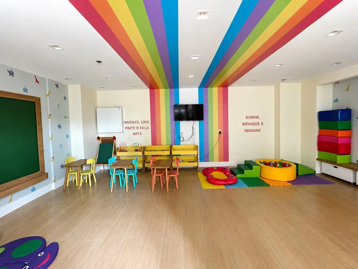 Apartamento mobiliado de 2 quartos com máquina de lavar — photo 57