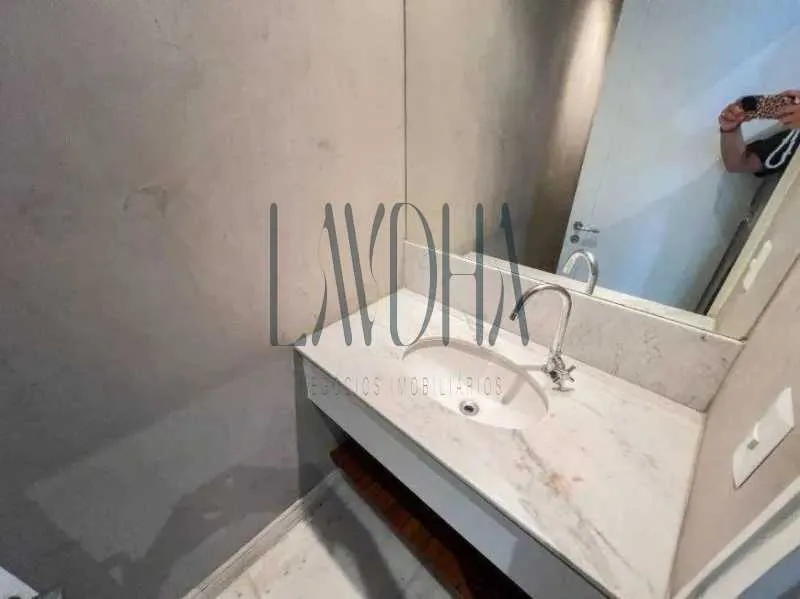 Apartamento residencial con 3 dormitorios y 4 baños — photo 16