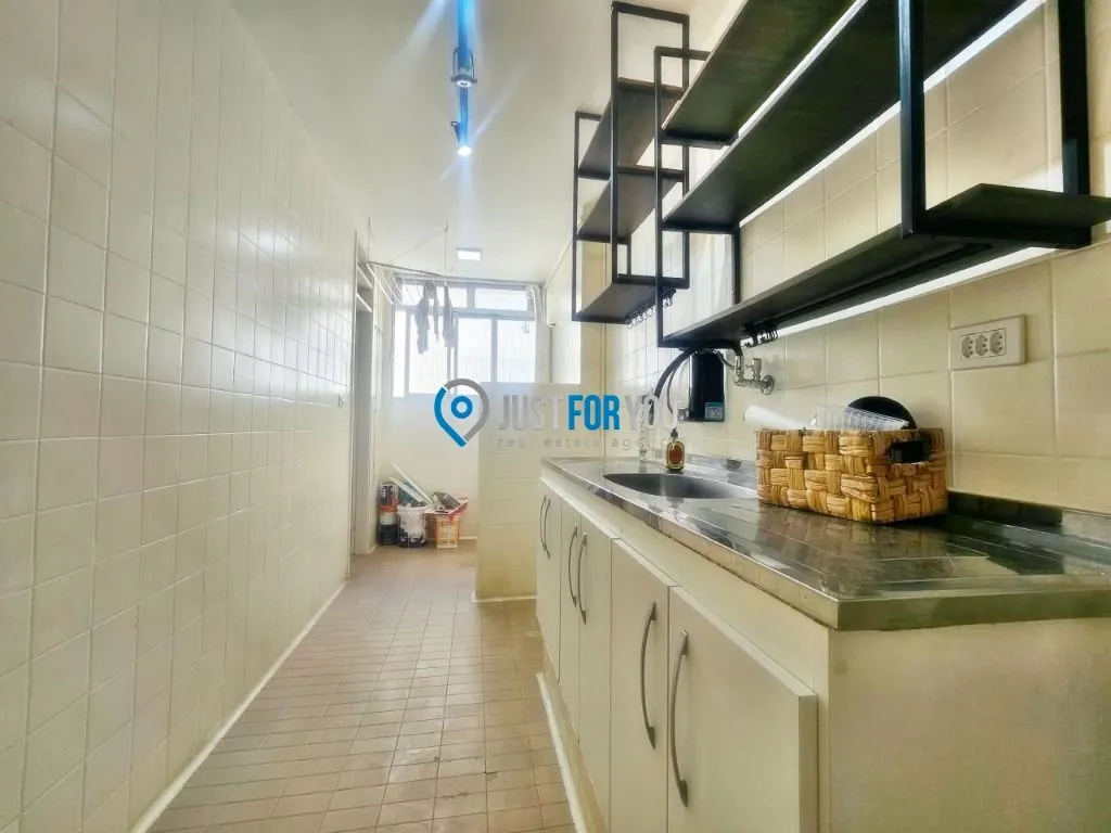 4-bedroom apartment with 3 bathrooms and 106 m² — photo 22