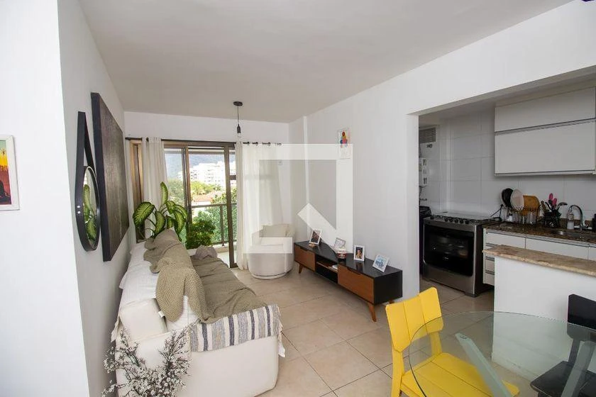 2-bedroom apartment with a mountain view in Rio de Janeiro — photo 6