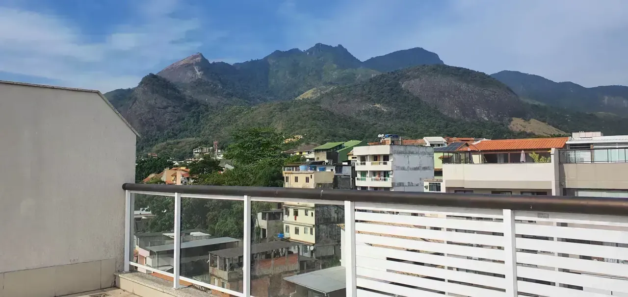 Apartment with 3 bedrooms, 3 bathrooms and balcony BBQ counter — photo 17