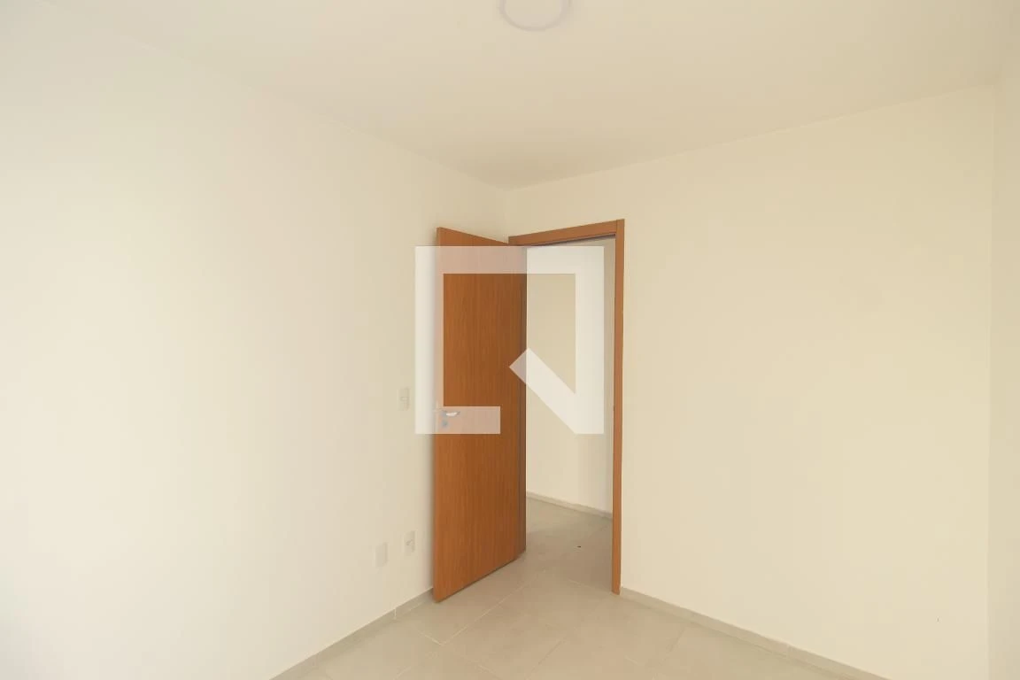 2-bedroom apartment in a building with a pool — photo 56