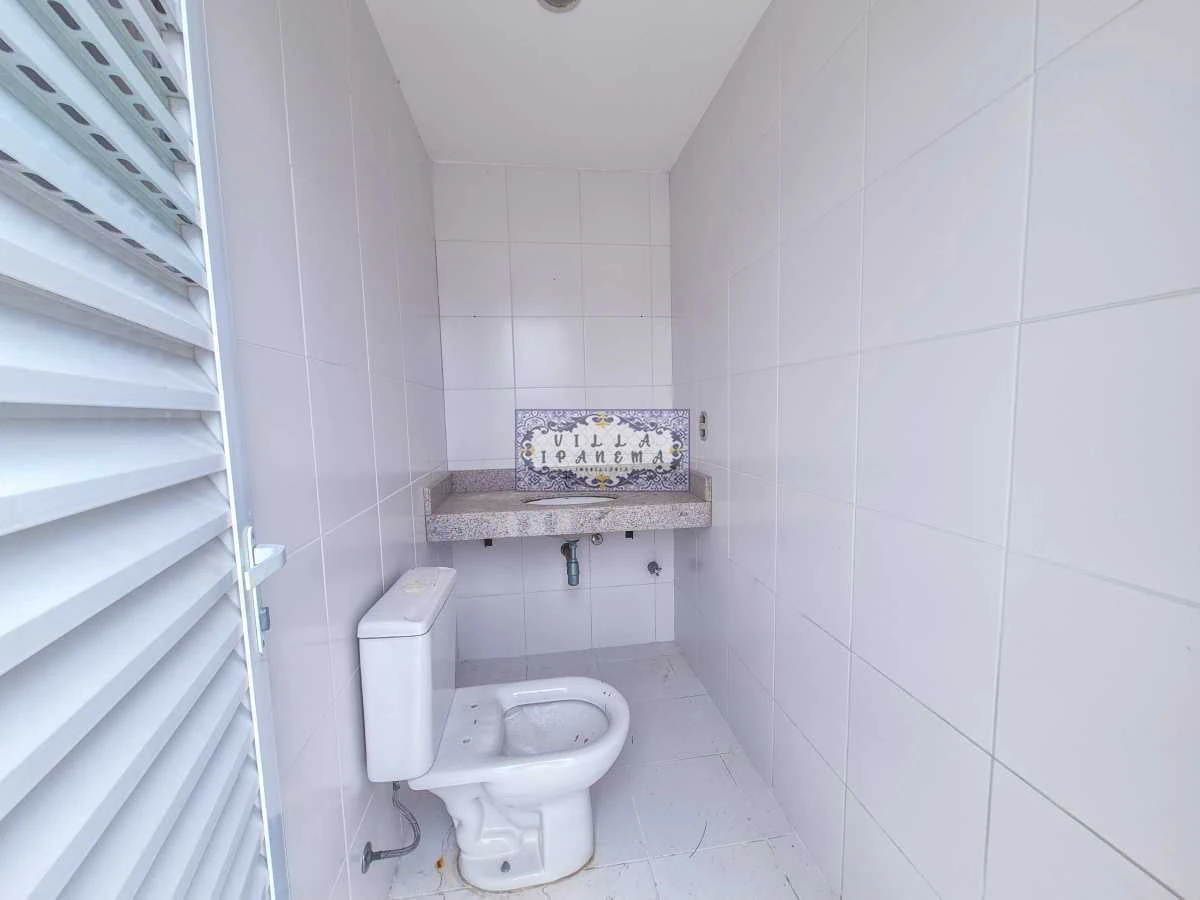Apartment, 381 m², with a water view — photo 27