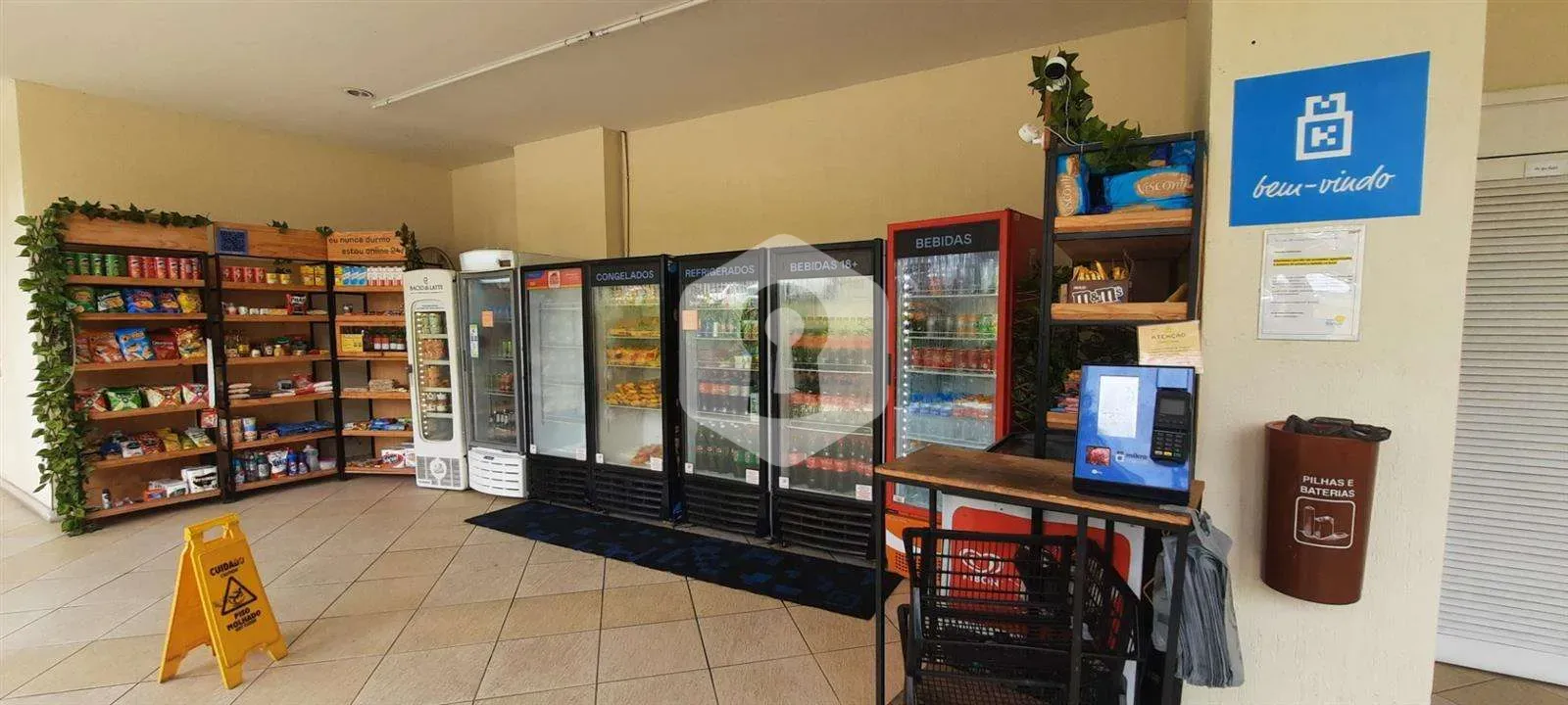 Apartamento de 2 quartos com varanda envidraçada — photo 30