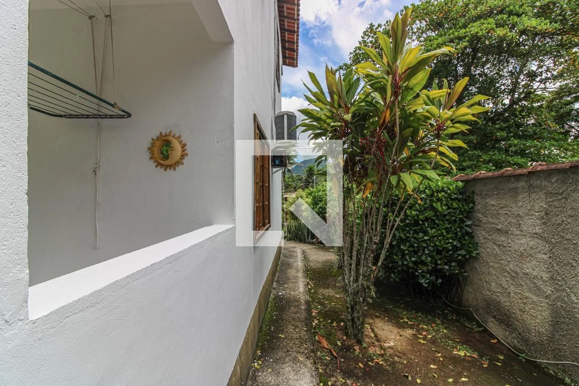 Furnished house with 2 bedrooms and private garden — photo 32