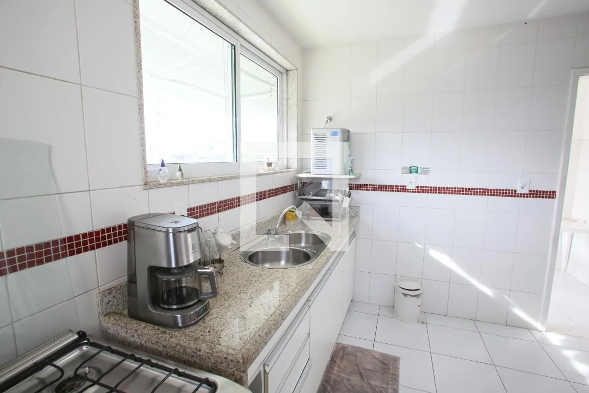 Furnished apartment with 3 bedrooms and a closed kitchen — photo 80