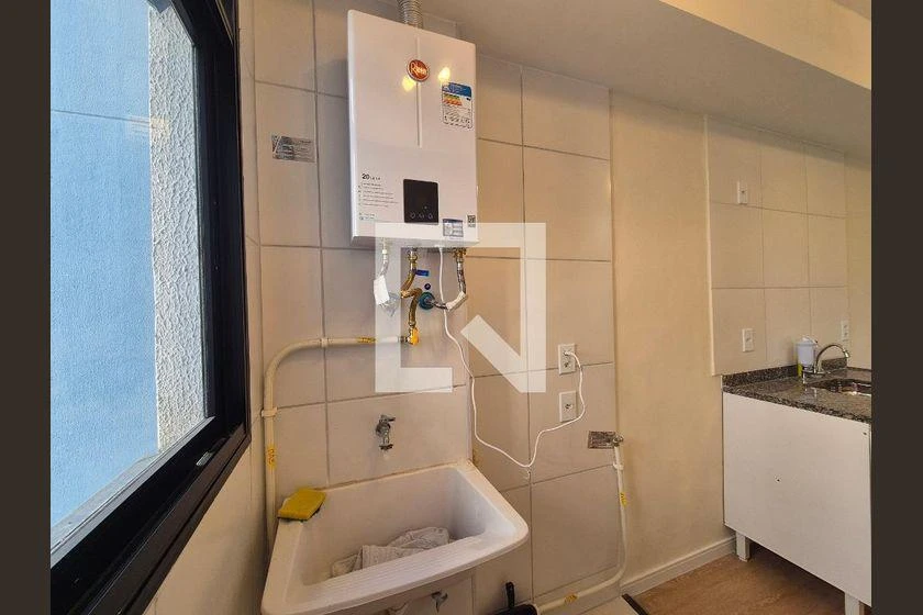 3-bedroom 63 m² apartment with a balcony — photo 34