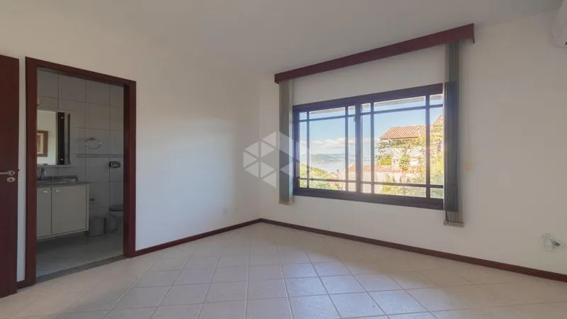 Furnished house 314 m² with 6 bedrooms and 4 parking — photo 22