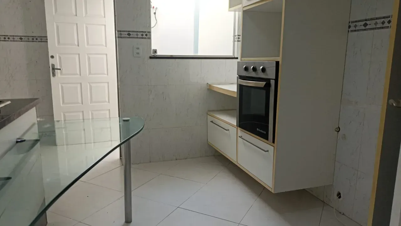 Casa com 4 quartos e 4 banheiros e cozinha a gás — photo 20