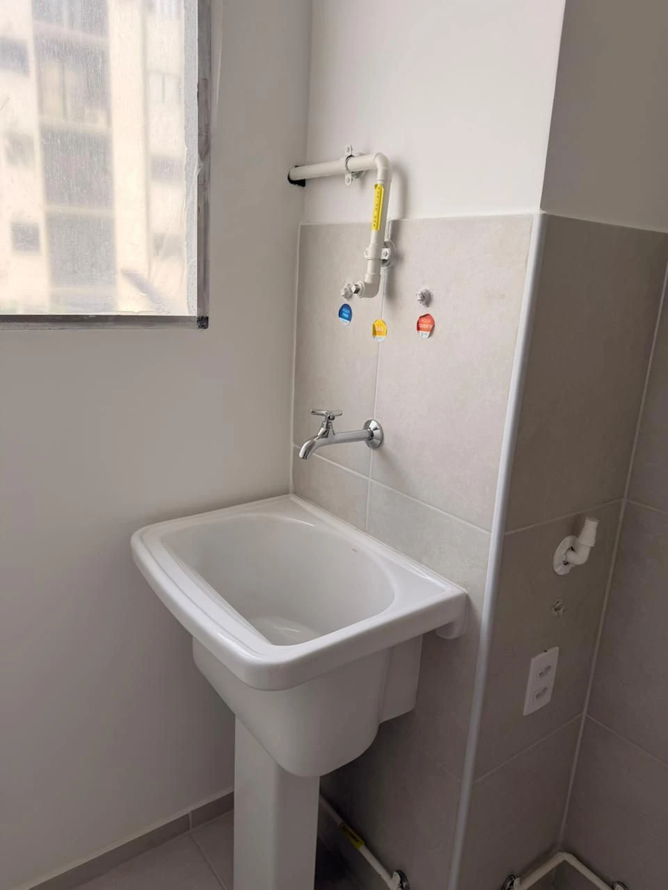 Unfurnished 2-bedroom apartment with 1 bath and pets — photo 8