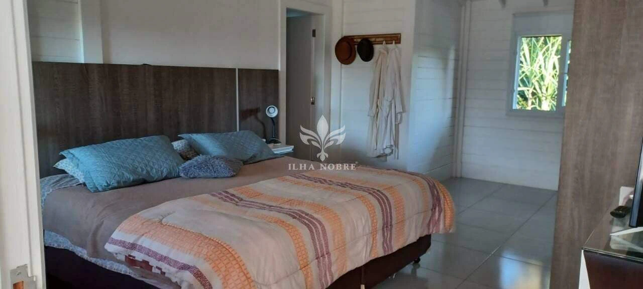 House, 209 m², with a mountain view — photo 16