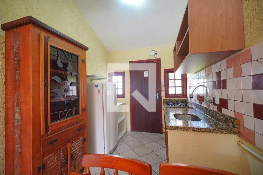 Furnished 1-bedroom house for rent, 68 m² — photo 2