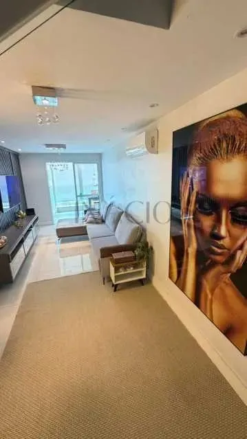 Furnished 4-bedroom apartment with enclosed balcony — photo 7
